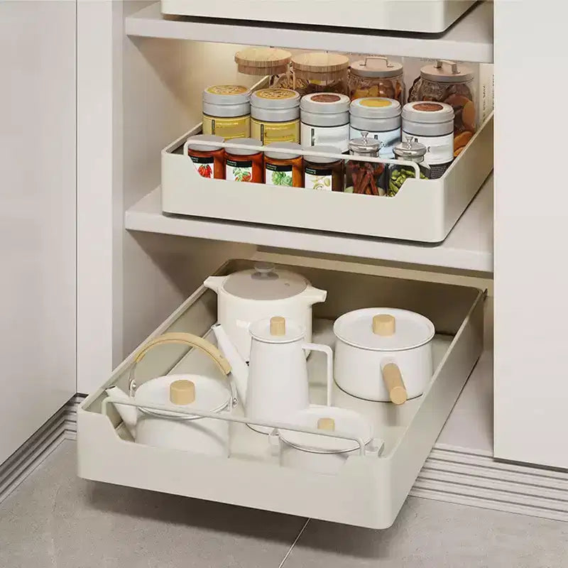 Organizzatore Estraibile per Armadio con Pellicola Adesiva, Ripiani Contenitori Estraibili Resistenti per Dispensa Cucina, Nessuna Perforazione Richiesta
